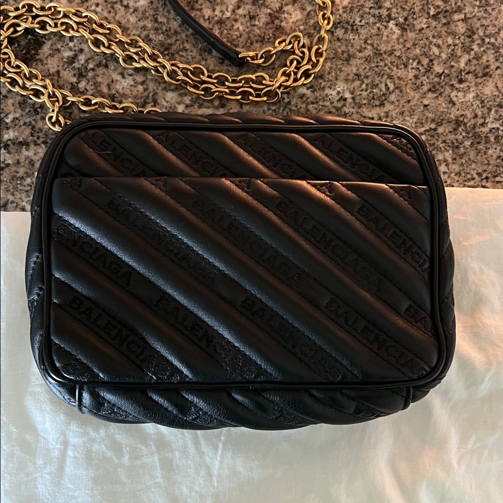 Balenciaga Blanket Reporter Crossbody Bag - Picture 7 of 10
